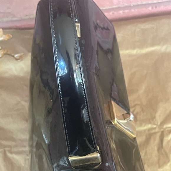 🔥🔥 KORET Women's Handbag Pre-owned Black Patent Leather. - Picture 7 of 8